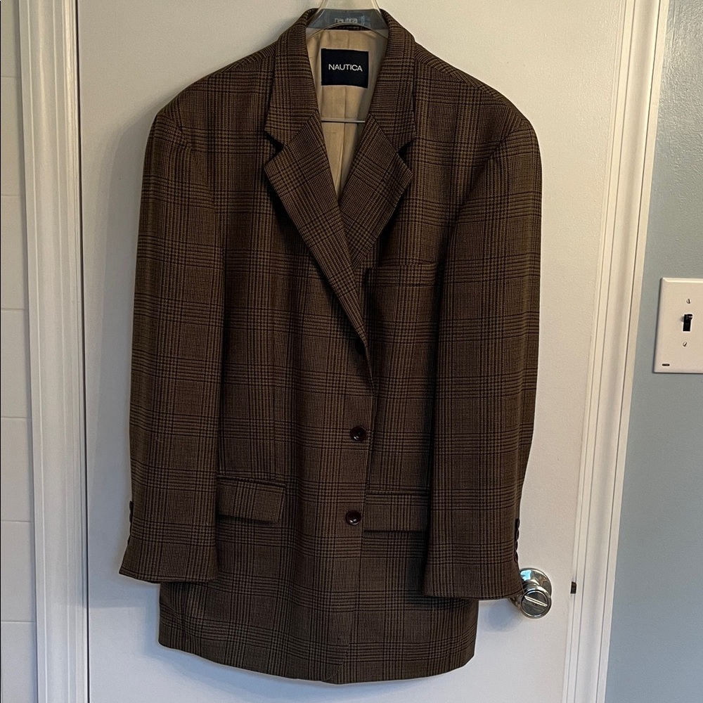 NAUTICA Suite Jacket made of lambswool.